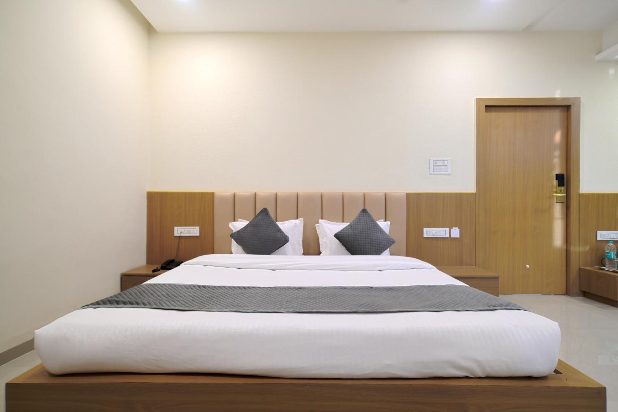 Hotel Shivlok Ujjain Pokój zdjęcie