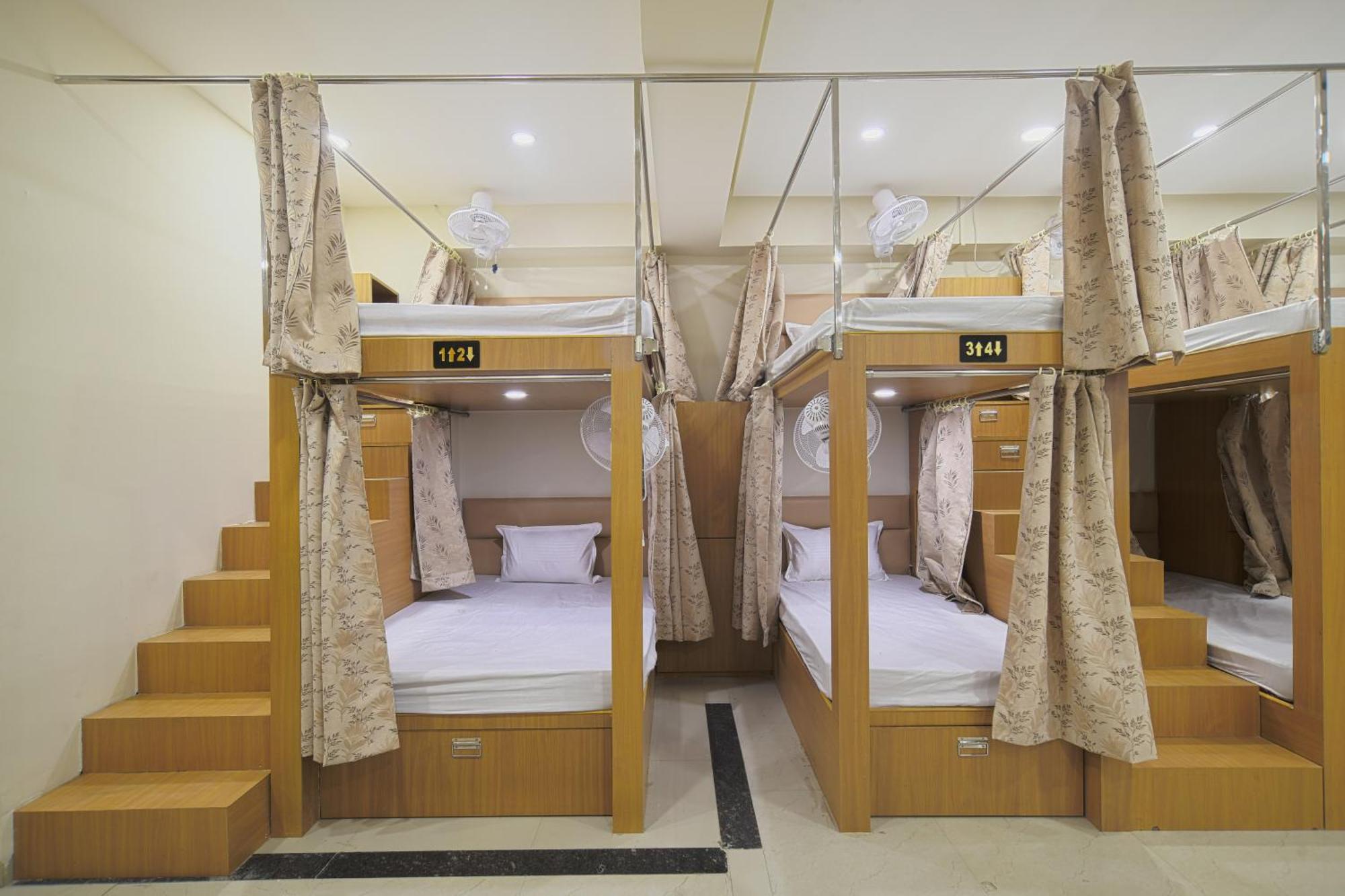 Hotel Shivlok Ujjain Zewnętrze zdjęcie