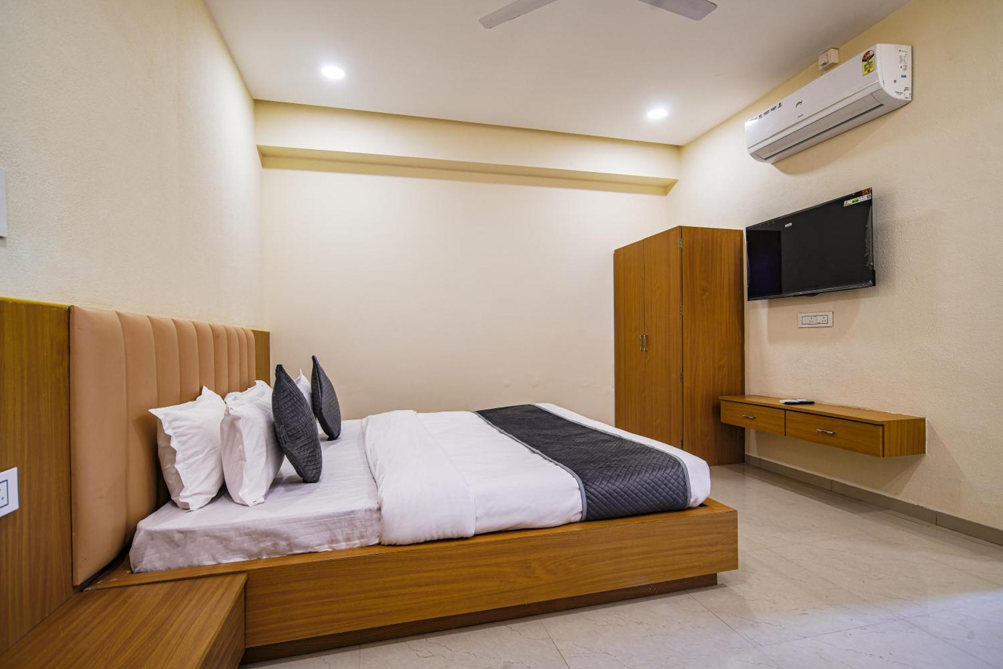 Hotel Shivlok Ujjain Pokój zdjęcie